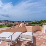 Villa Domo Mea - By Searly