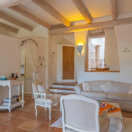 Domo Mea - By Searly Villa Porto Cervo