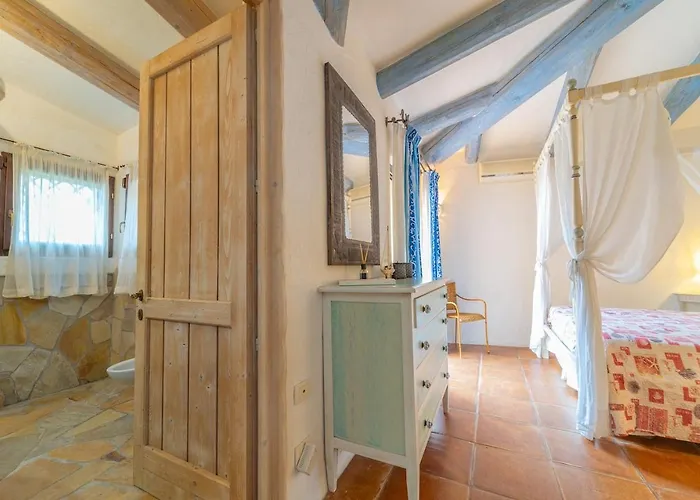 Domo Mea - By Searly Porto Cervo