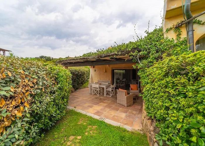 Villa Domo Mea - By Searly